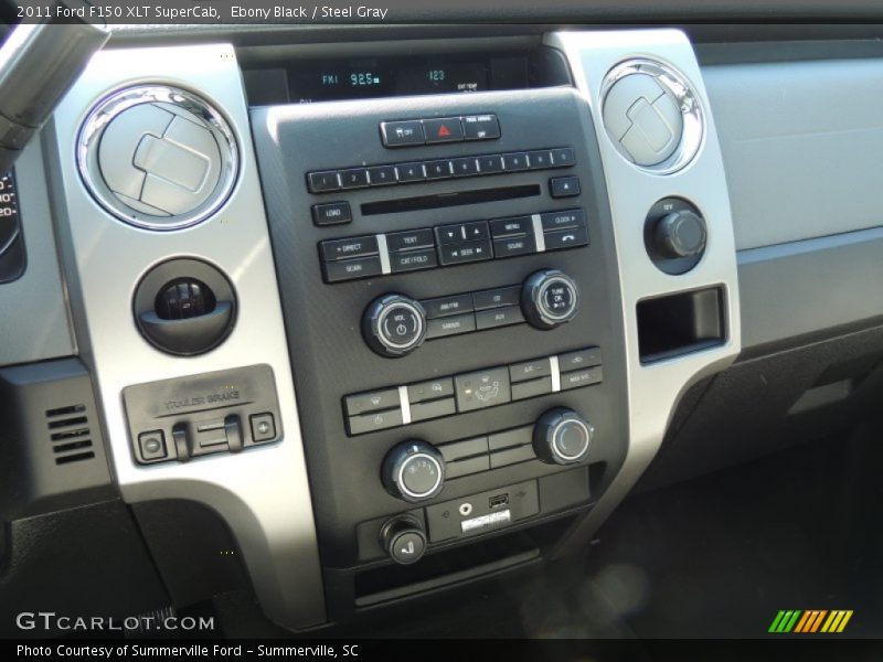 Ebony Black / Steel Gray 2011 Ford F150 XLT SuperCab