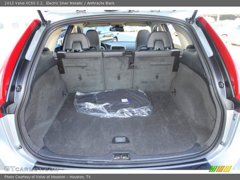  2013 XC60 3.2 Trunk