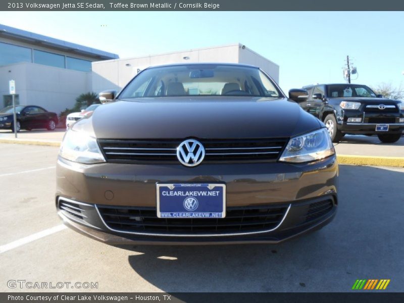 Toffee Brown Metallic / Cornsilk Beige 2013 Volkswagen Jetta SE Sedan