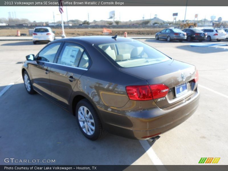 Toffee Brown Metallic / Cornsilk Beige 2013 Volkswagen Jetta SE Sedan