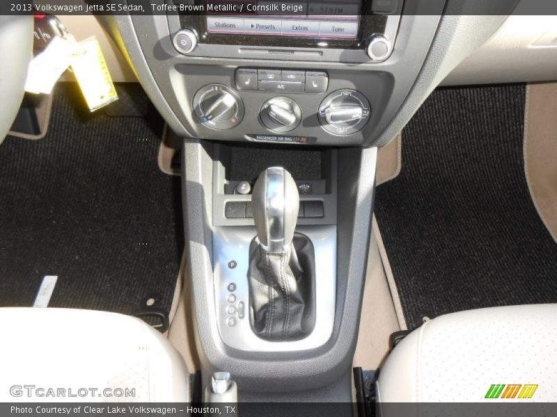  2013 Jetta SE Sedan 6 Speed Tiptronic Automatic Shifter