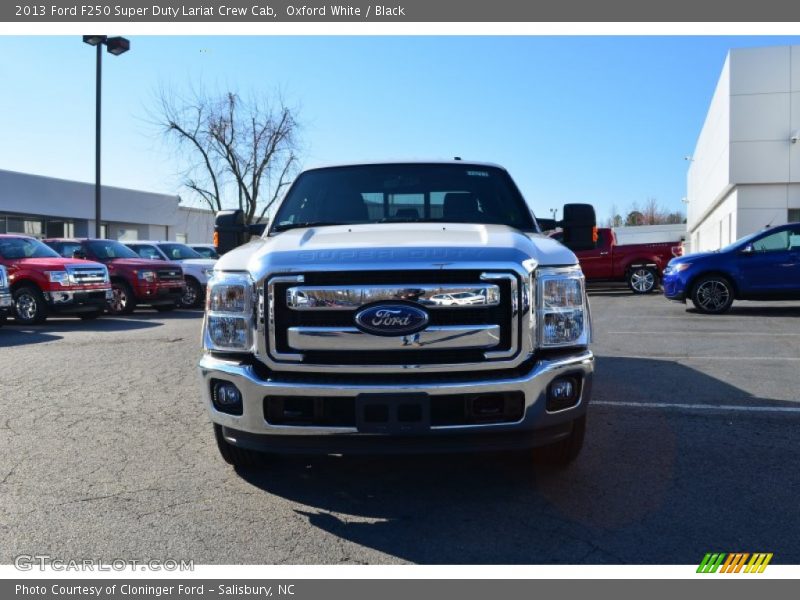 Oxford White / Black 2013 Ford F250 Super Duty Lariat Crew Cab