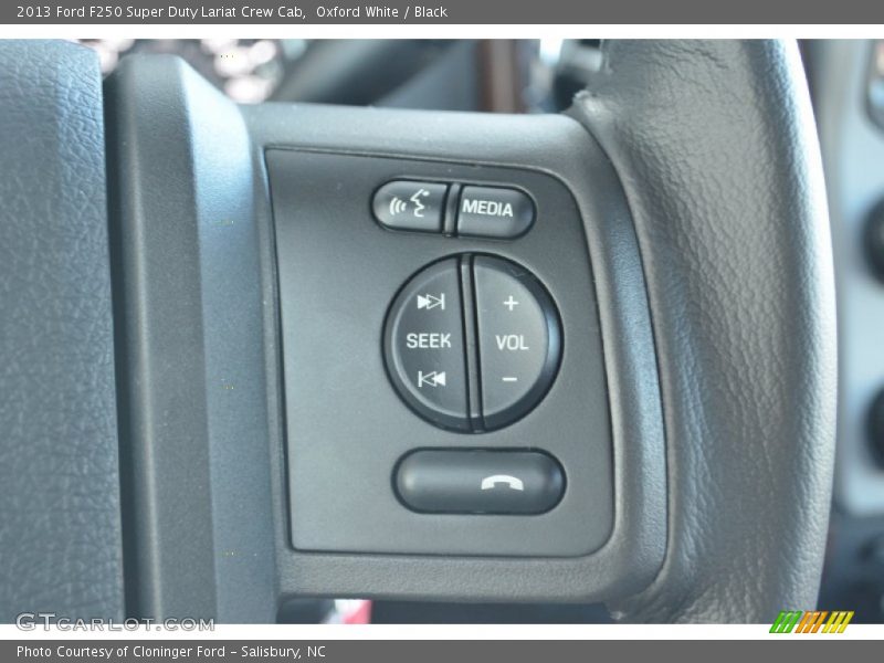 Controls of 2013 F250 Super Duty Lariat Crew Cab