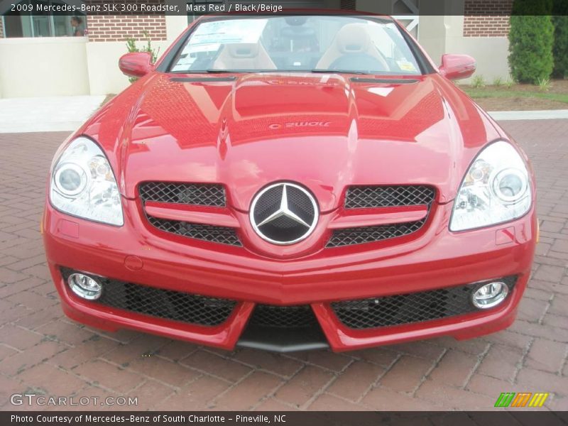 Mars Red / Black/Beige 2009 Mercedes-Benz SLK 300 Roadster