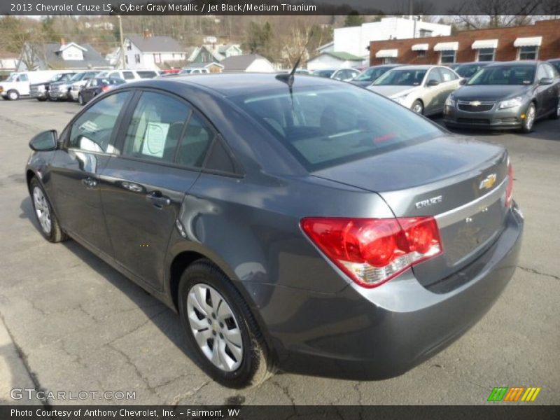 Cyber Gray Metallic / Jet Black/Medium Titanium 2013 Chevrolet Cruze LS