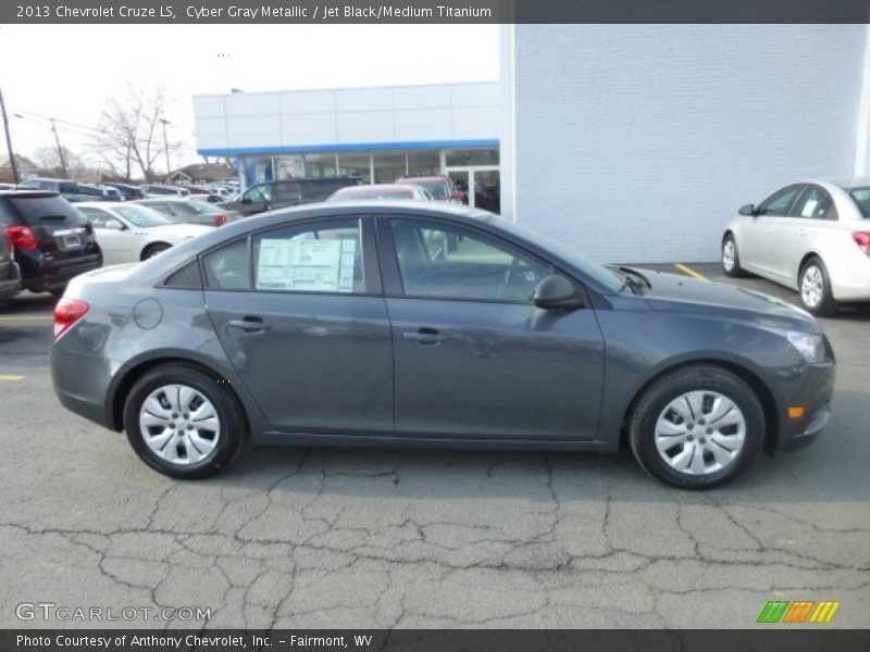 Cyber Gray Metallic / Jet Black/Medium Titanium 2013 Chevrolet Cruze LS