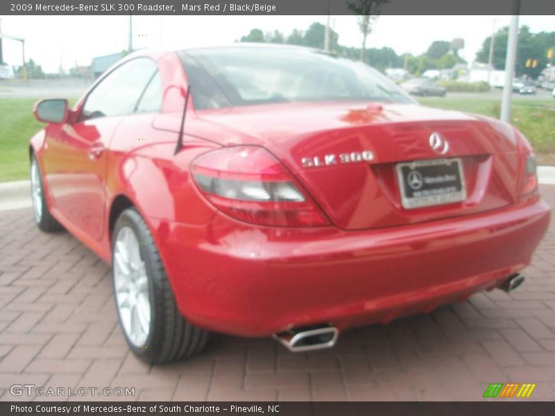 Mars Red / Black/Beige 2009 Mercedes-Benz SLK 300 Roadster