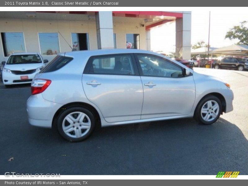 Classic Silver Metallic / Dark Charcoal 2011 Toyota Matrix 1.8