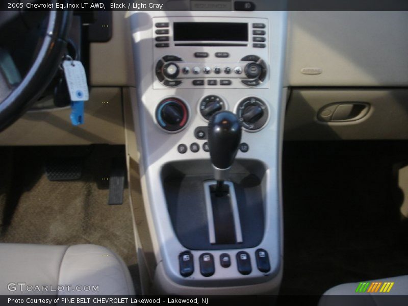 Black / Light Gray 2005 Chevrolet Equinox LT AWD
