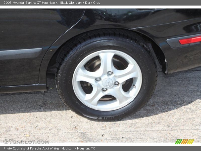Black Obsidian / Dark Gray 2003 Hyundai Elantra GT Hatchback
