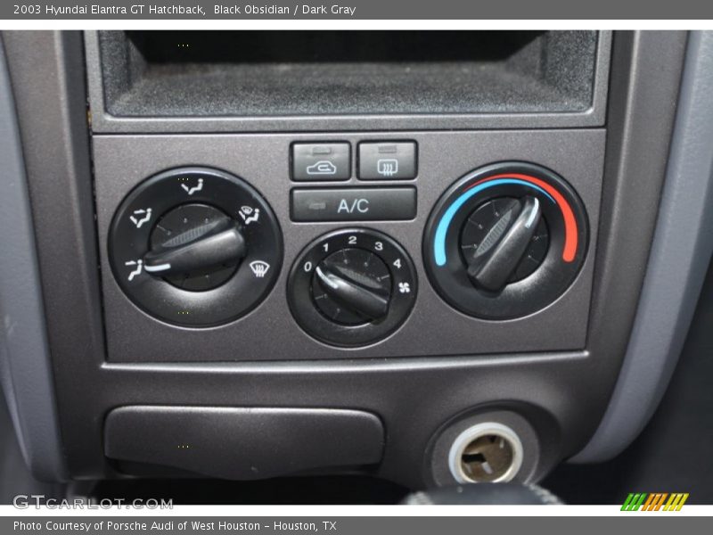 Black Obsidian / Dark Gray 2003 Hyundai Elantra GT Hatchback