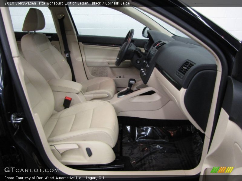 Black / Cornsilk Beige 2010 Volkswagen Jetta Wolfsburg Edition Sedan