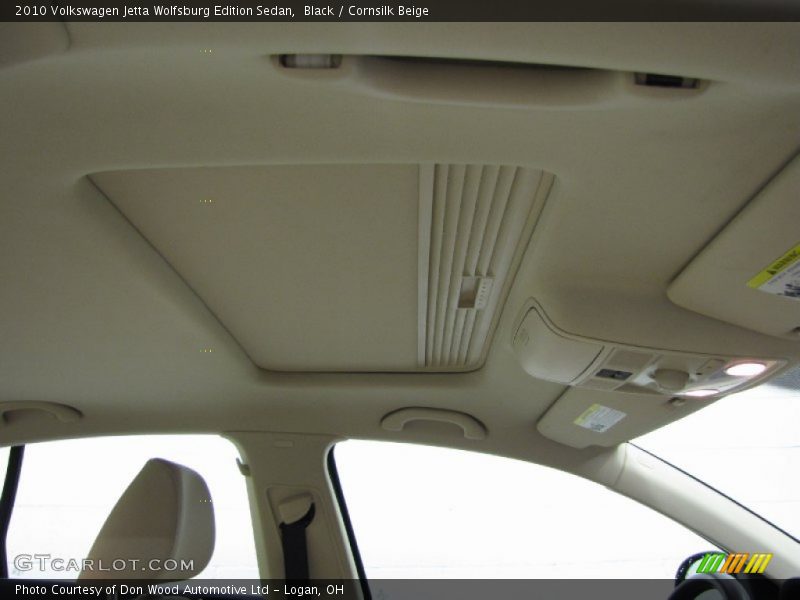 Black / Cornsilk Beige 2010 Volkswagen Jetta Wolfsburg Edition Sedan