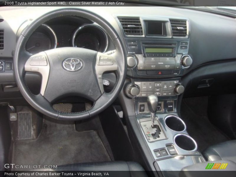 Dashboard of 2008 Highlander Sport 4WD