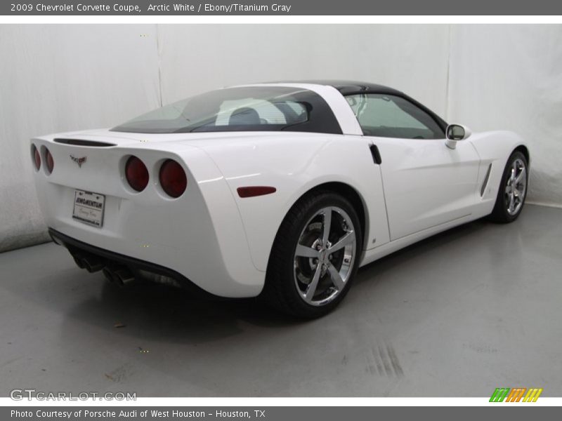 Arctic White / Ebony/Titanium Gray 2009 Chevrolet Corvette Coupe