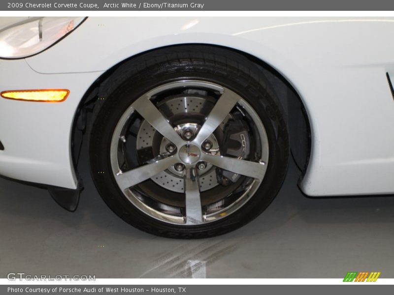 Arctic White / Ebony/Titanium Gray 2009 Chevrolet Corvette Coupe