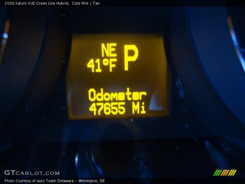 Gold Mist / Tan 2009 Saturn VUE Green Line Hybrid