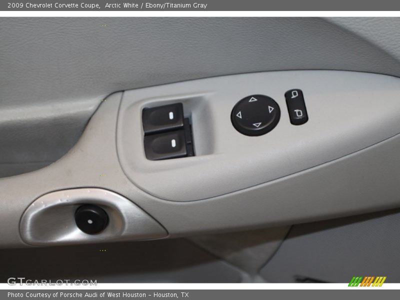 Arctic White / Ebony/Titanium Gray 2009 Chevrolet Corvette Coupe