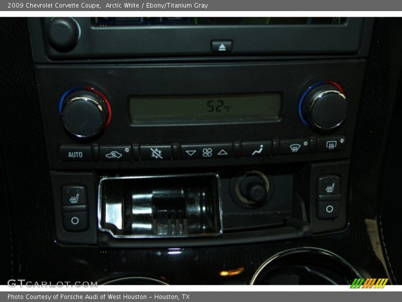 Arctic White / Ebony/Titanium Gray 2009 Chevrolet Corvette Coupe