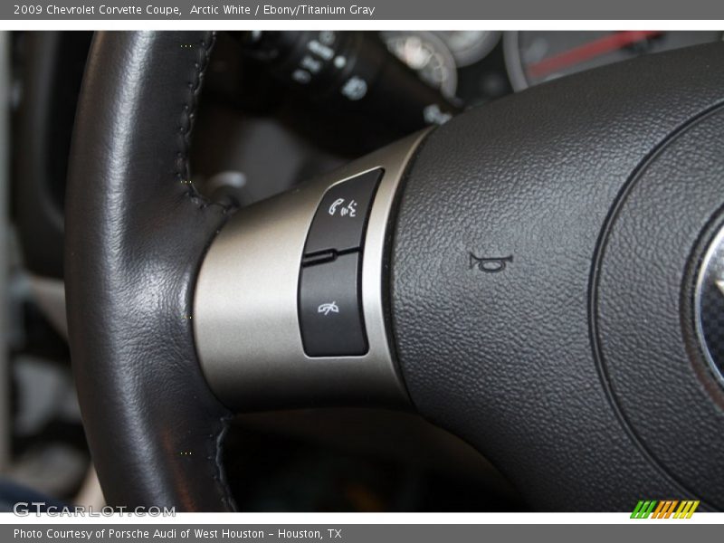 Arctic White / Ebony/Titanium Gray 2009 Chevrolet Corvette Coupe