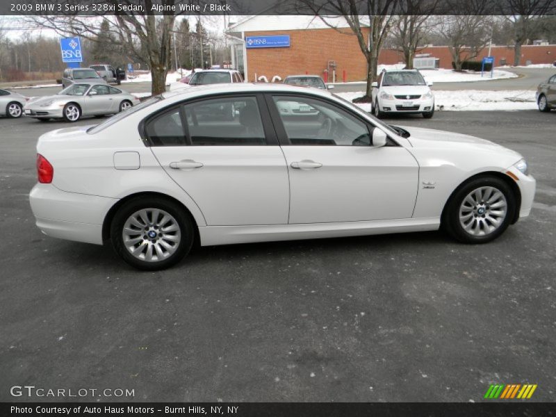  2009 3 Series 328xi Sedan Alpine White