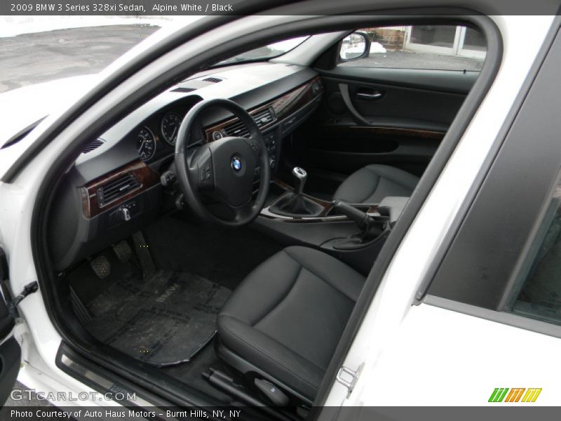 Alpine White / Black 2009 BMW 3 Series 328xi Sedan