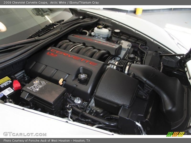Arctic White / Ebony/Titanium Gray 2009 Chevrolet Corvette Coupe