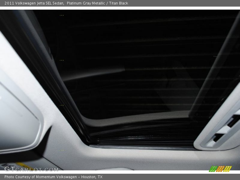 Platinum Gray Metallic / Titan Black 2011 Volkswagen Jetta SEL Sedan