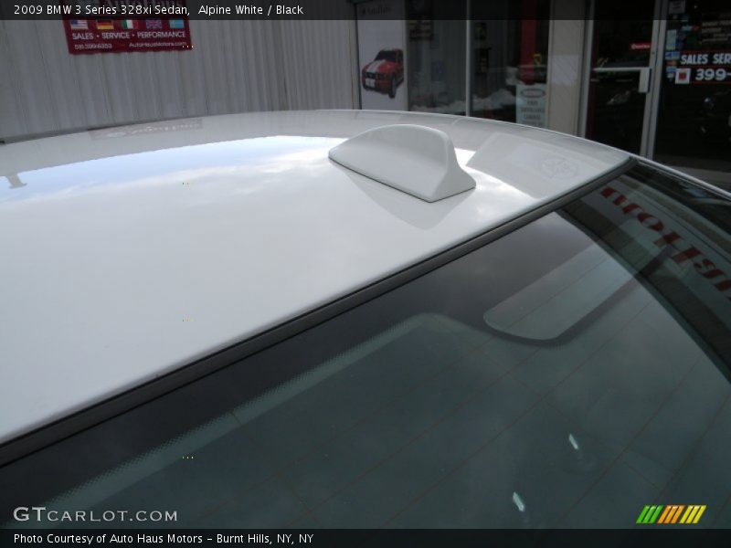 Alpine White / Black 2009 BMW 3 Series 328xi Sedan