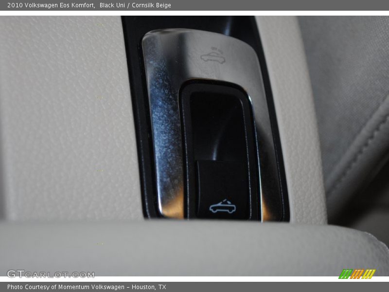 Black Uni / Cornsilk Beige 2010 Volkswagen Eos Komfort