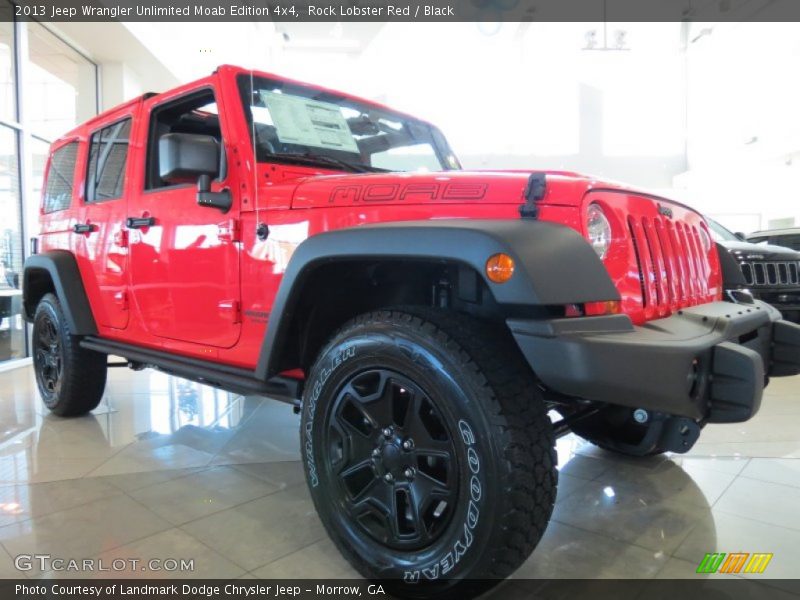 Front 3/4 View of 2013 Wrangler Unlimited Moab Edition 4x4