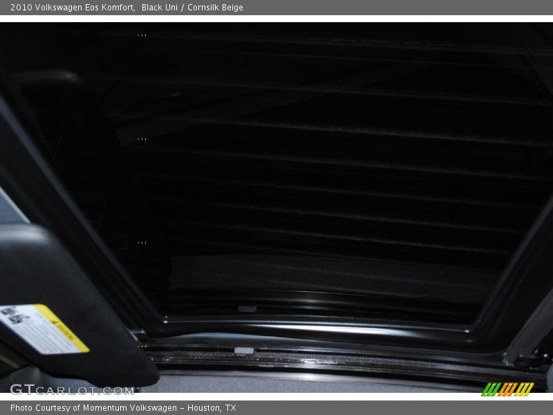 Black Uni / Cornsilk Beige 2010 Volkswagen Eos Komfort