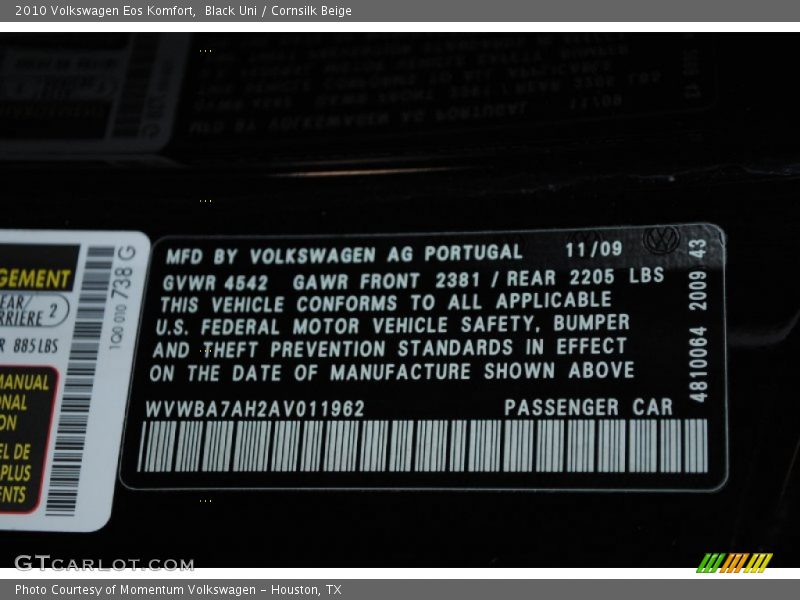 Black Uni / Cornsilk Beige 2010 Volkswagen Eos Komfort
