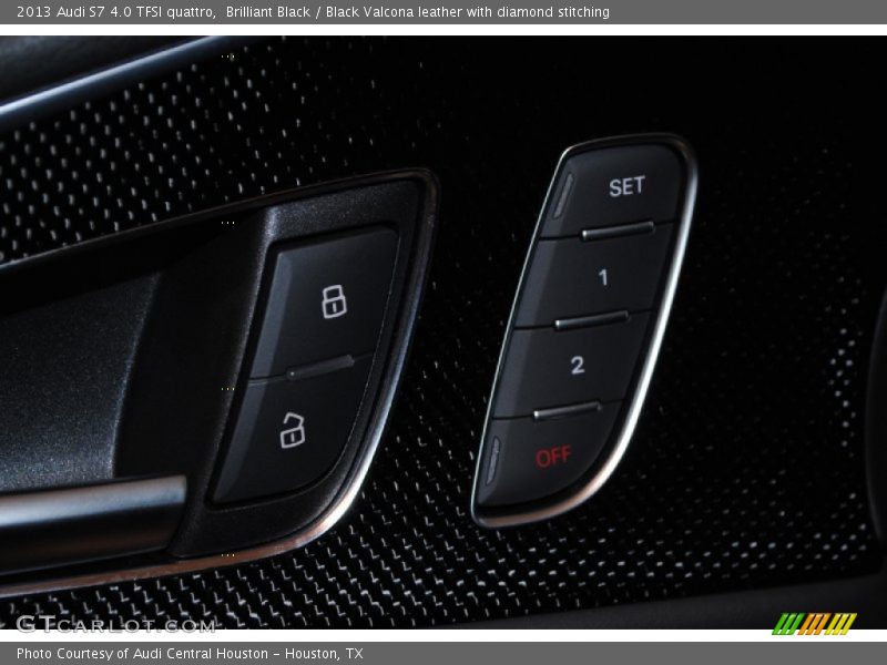 Brilliant Black / Black Valcona leather with diamond stitching 2013 Audi S7 4.0 TFSI quattro