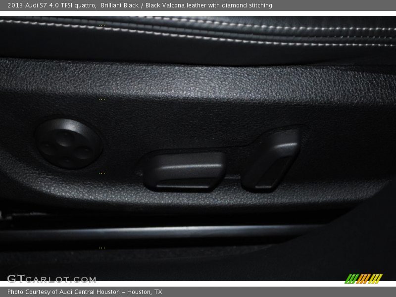 Brilliant Black / Black Valcona leather with diamond stitching 2013 Audi S7 4.0 TFSI quattro