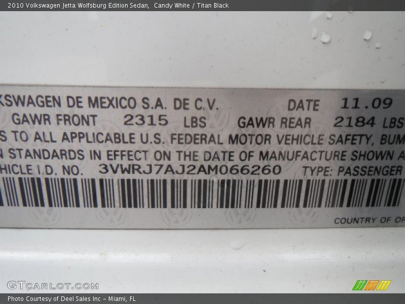 Candy White / Titan Black 2010 Volkswagen Jetta Wolfsburg Edition Sedan