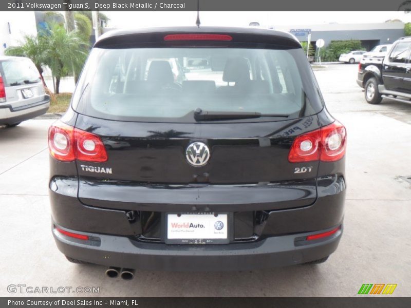 Deep Black Metallic / Charcoal 2011 Volkswagen Tiguan S