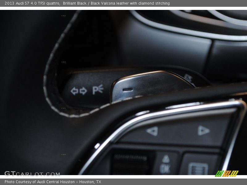 Brilliant Black / Black Valcona leather with diamond stitching 2013 Audi S7 4.0 TFSI quattro