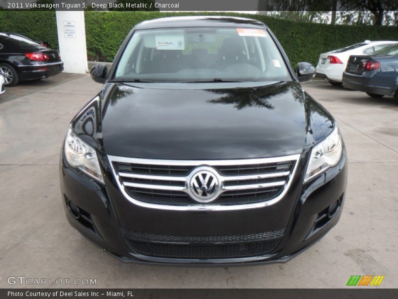Deep Black Metallic / Charcoal 2011 Volkswagen Tiguan S