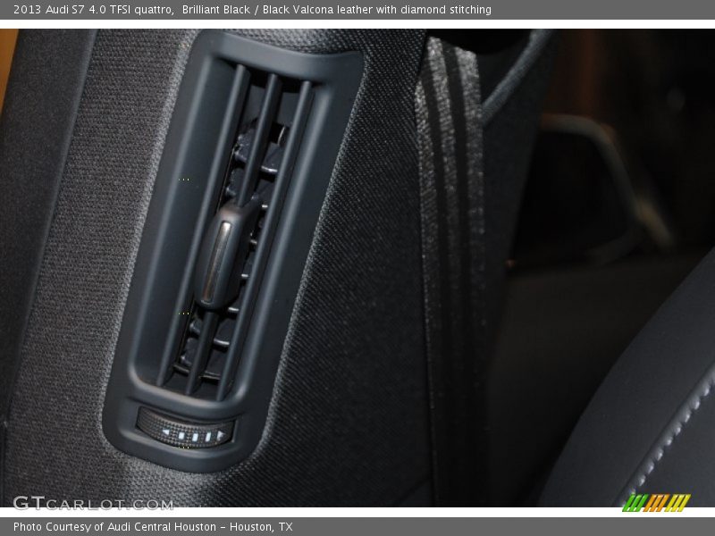 Brilliant Black / Black Valcona leather with diamond stitching 2013 Audi S7 4.0 TFSI quattro