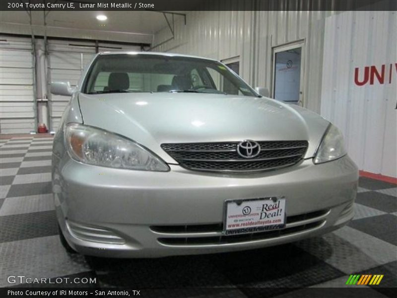 Lunar Mist Metallic / Stone 2004 Toyota Camry LE