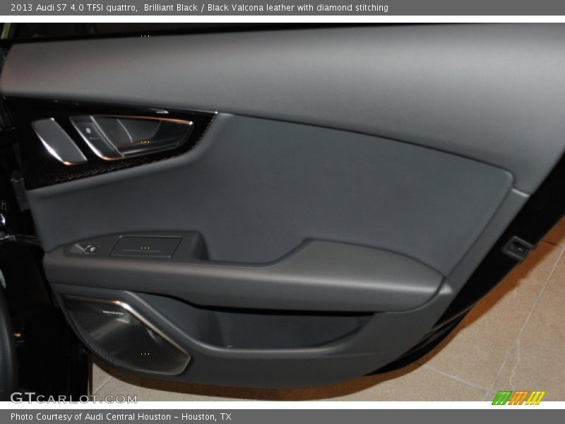 Brilliant Black / Black Valcona leather with diamond stitching 2013 Audi S7 4.0 TFSI quattro