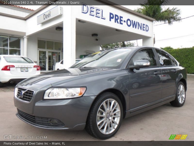 Titanium Grey Metallic / Quartz 2010 Volvo S40 2.4i
