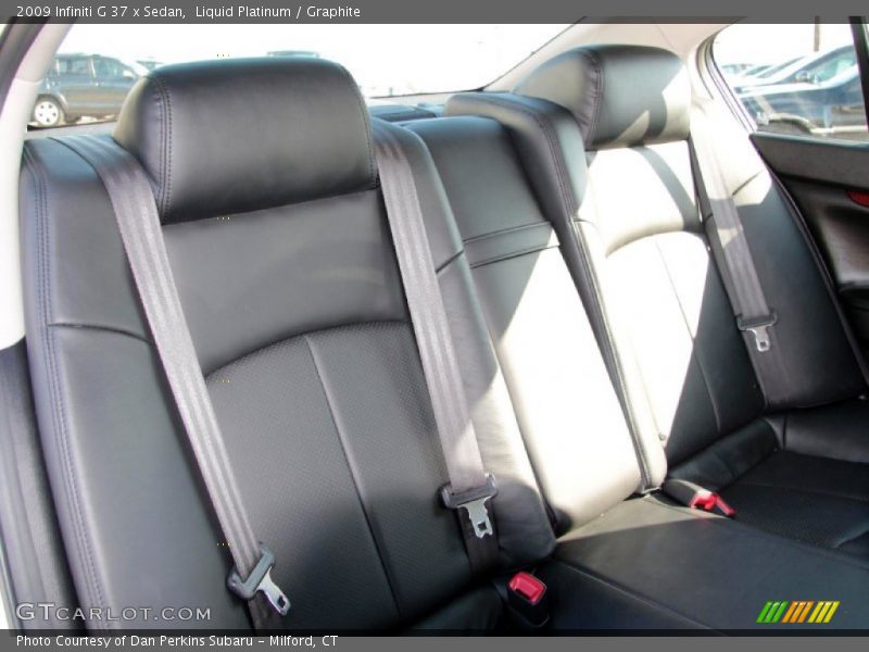 Liquid Platinum / Graphite 2009 Infiniti G 37 x Sedan