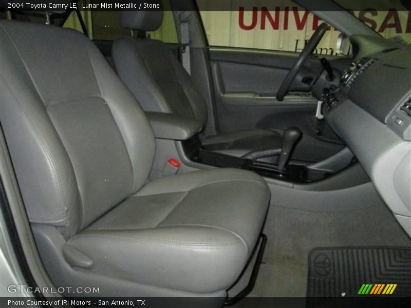Lunar Mist Metallic / Stone 2004 Toyota Camry LE