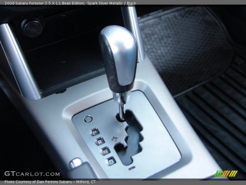 Spark Silver Metallic / Black 2009 Subaru Forester 2.5 X L.L.Bean Edition