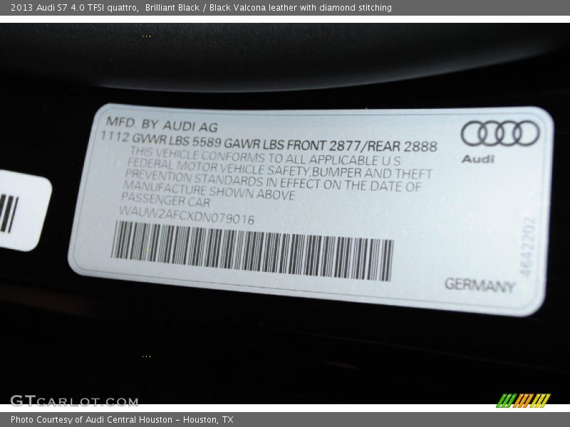 Brilliant Black / Black Valcona leather with diamond stitching 2013 Audi S7 4.0 TFSI quattro