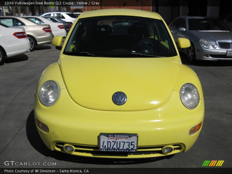Yellow / Gray 1999 Volkswagen New Beetle GLS Coupe