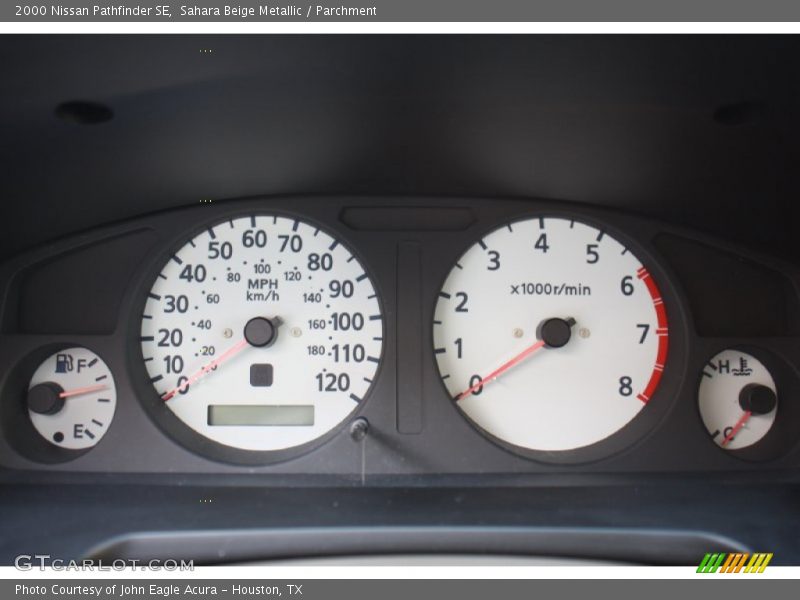 Sahara Beige Metallic / Parchment 2000 Nissan Pathfinder SE