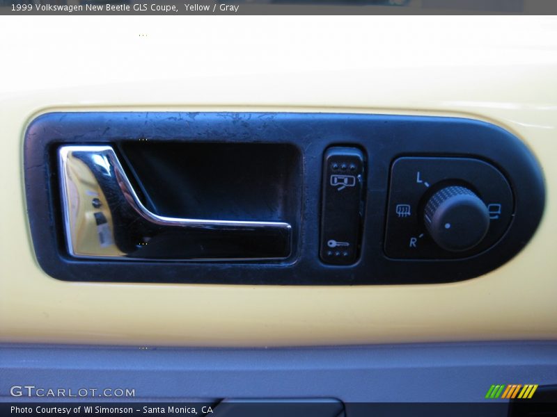 Yellow / Gray 1999 Volkswagen New Beetle GLS Coupe